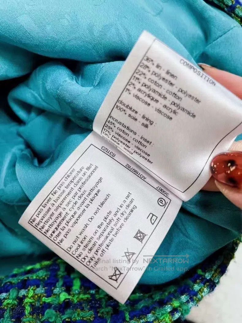 Chanel Waterfall show blue and green mixed colour woven sl