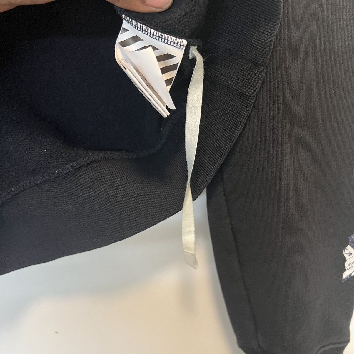 Off-White Off White Airport Tape Hoodie Black Size US M / EU 48-50 / 2 - 9 Thumbnail