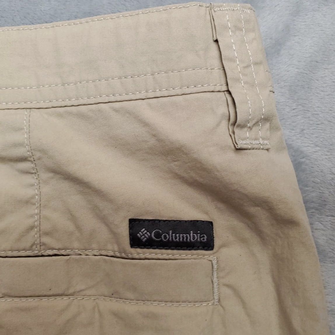 Vintage Columbia Shorts Mens 36 Khaki Light Weight Travel Chinos Outdoors Hiking Casual Beige Cotton Blend Shirt? Size US 36 / EU 52 - 5 Thumbnail