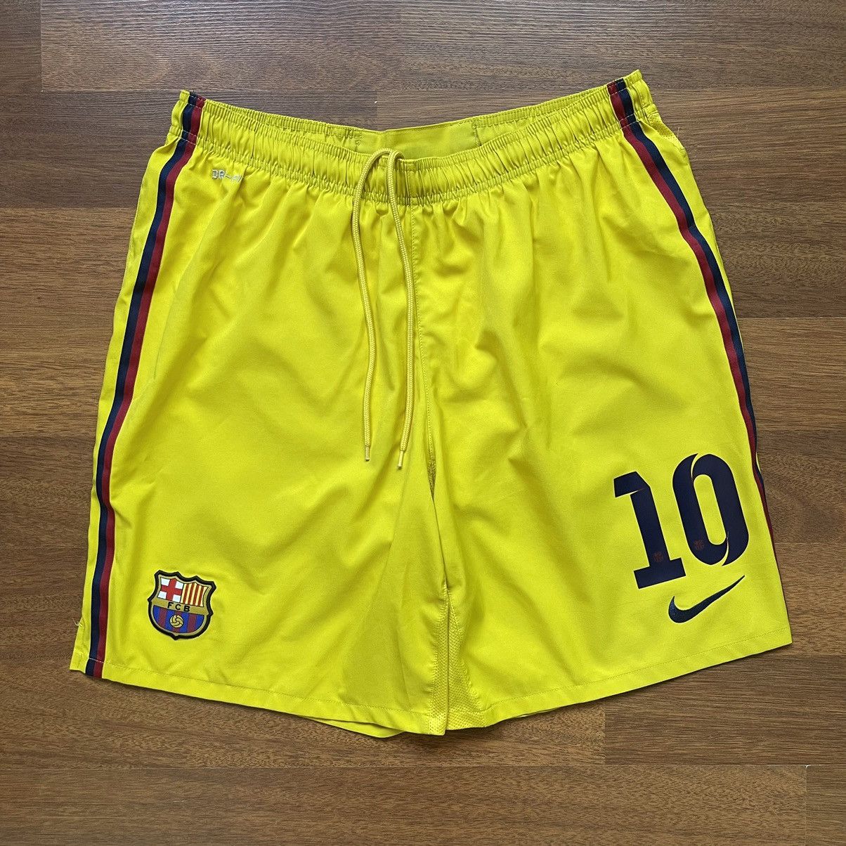 Nike × Vintage BARCELONA NIKE 2012/2013 FOOTBALL SOCCER AWAY SHORTS #10 Size US 37 - 1 Thumbnail