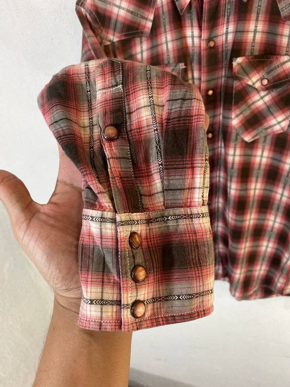 Japanese Brand back number shadow plaid western flannel shirt nice design Size US L / EU 52-54 / 3 - 4 Thumbnail