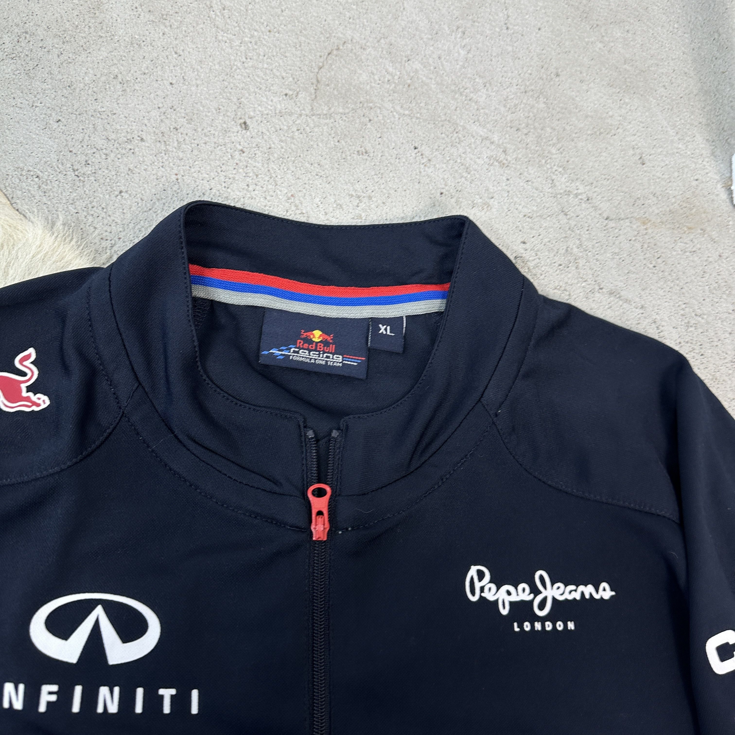 Red Bull × Vintage Red Bull F1 Racing T-shirt Size US XL / EU 56 / 4 - 3 Thumbnail