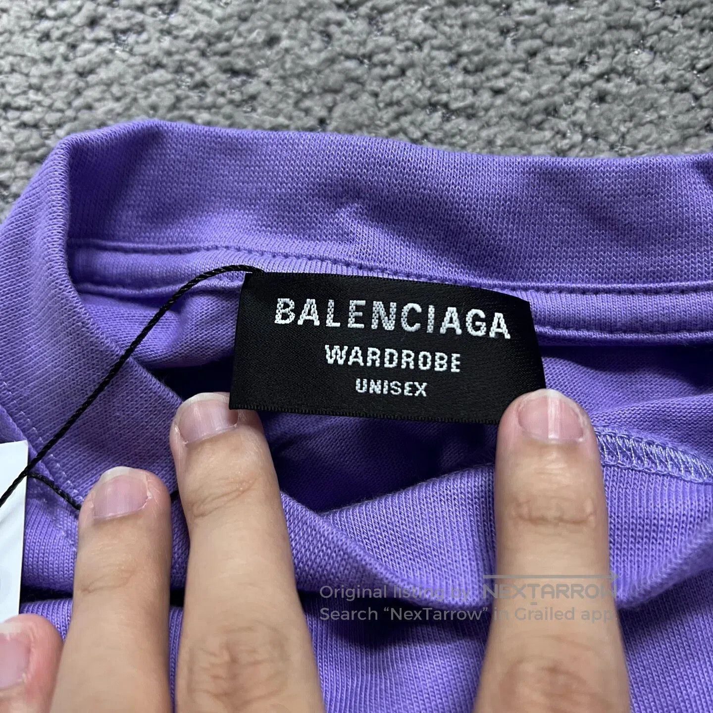 Balenciaga Balenciaga Letter-shaped logo printed, solid-color round-n Size US XXS / EU 40 - 2 Thumbnail