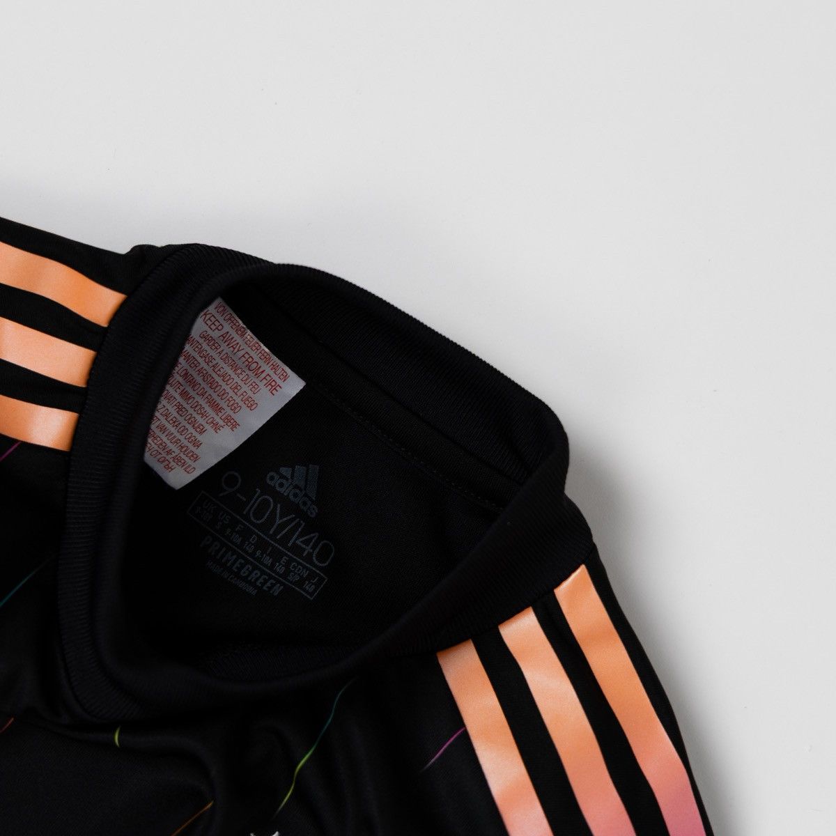 Adidas Adidas Juventus Kids Boys Football Jersey 4XE Soccer Shirt Size US XXS / EU 40 - 4 Thumbnail