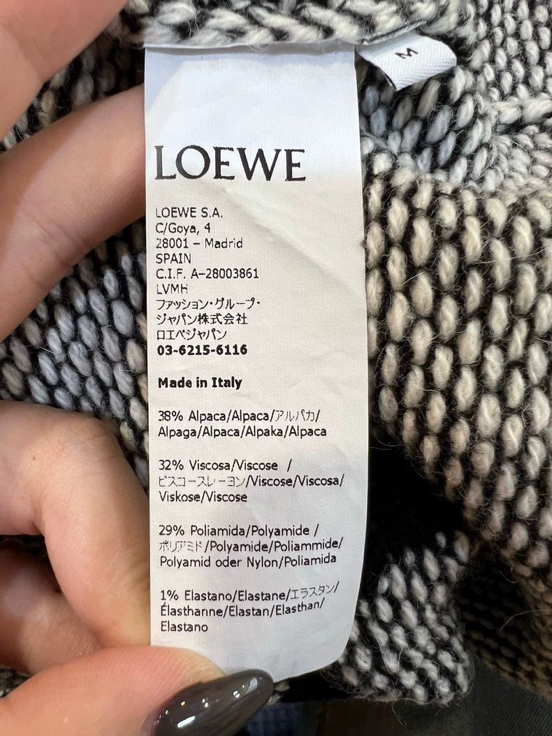 Loewe LOEWE Textured wool V-neck Size US M / EU 48-50 / 2 - 4 Thumbnail