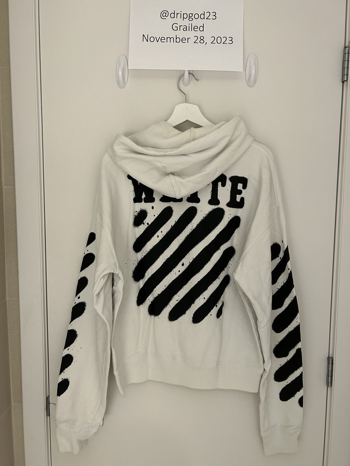 【送料&関税込】Off-White Spray-printed Hoodie Off-White Off-White Spray Hoodie | Grailed