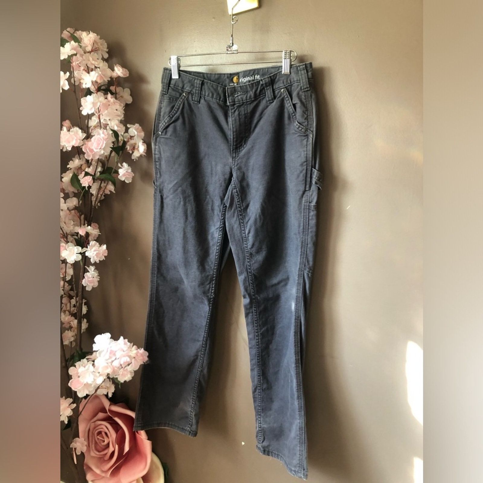 Carhartt Carhartt cargo pants loose distressed loops and pockets. Size 23" - 2 Thumbnail