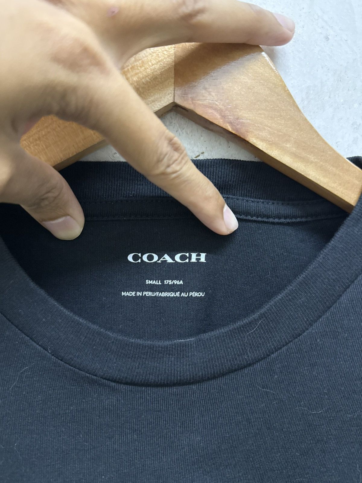 Coach Coach Signature Logo Black on Black T-Shirt Size US S / EU 44-46 / 1 - 4 Thumbnail