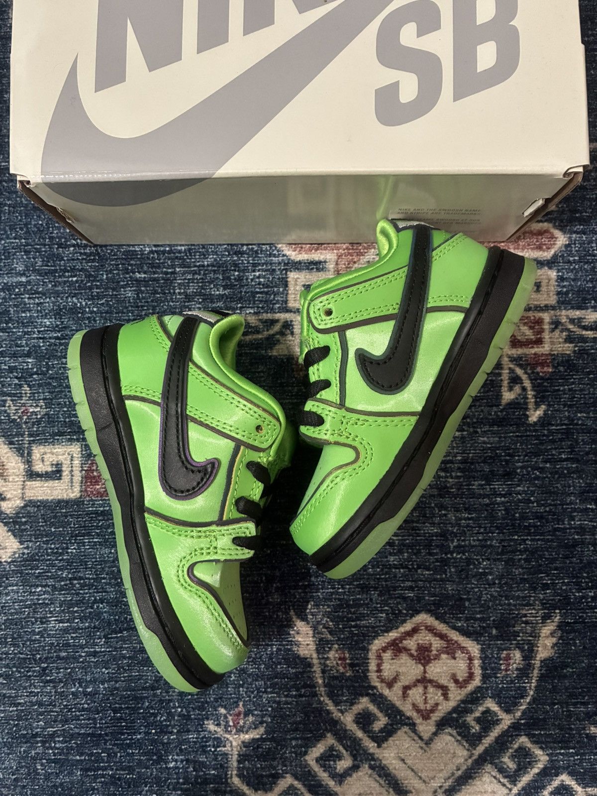 Nike SB Nike SB Dunk Low Powerpuff Girl Buttercup SKU FZ8831-300 Size US 6 / EU 39 - 3 Thumbnail