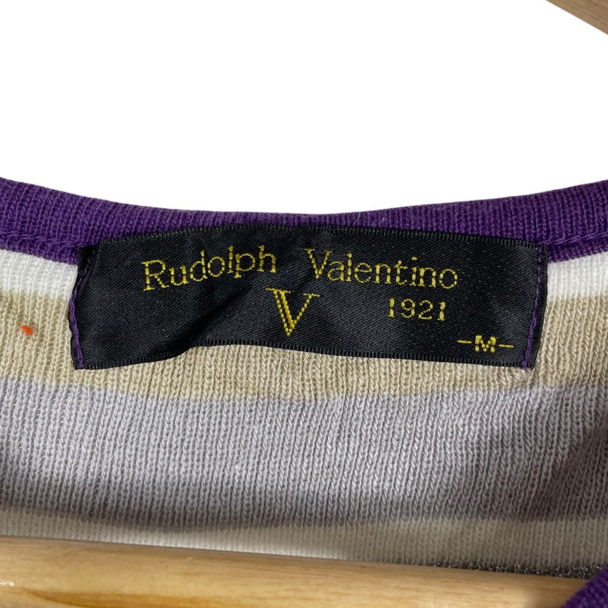 Vintage Vintage Rudolph Valentino Stripe Vneck Knitwear Shirt Size US M / EU 48-50 / 2 - 5 Thumbnail