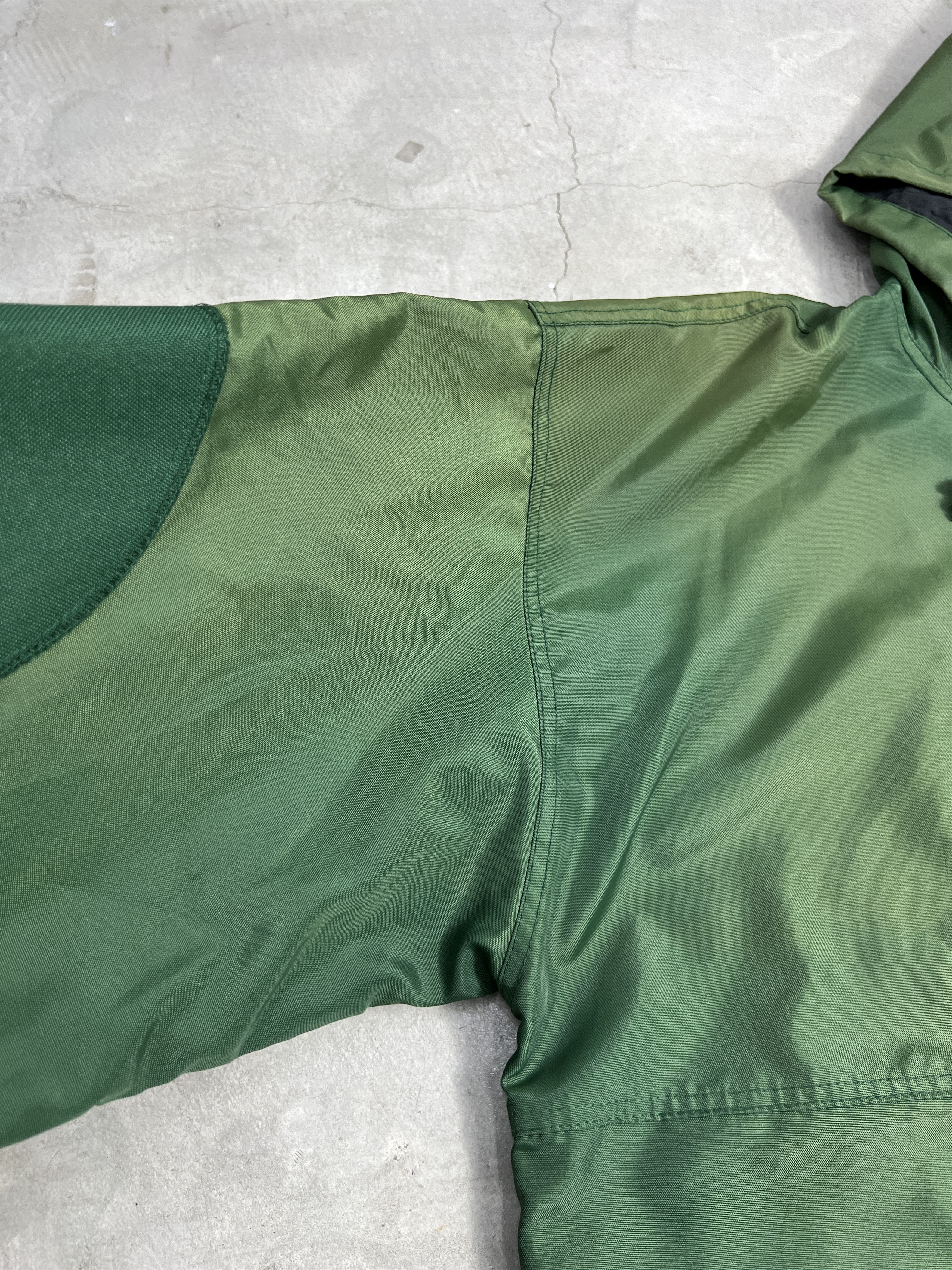 Japanese Brand × Vintage Vintage 90s CONART Illweather Wear Nylon Hoodie (L) JK367 Size US L / EU 52-54 / 3 - 10 Thumbnail