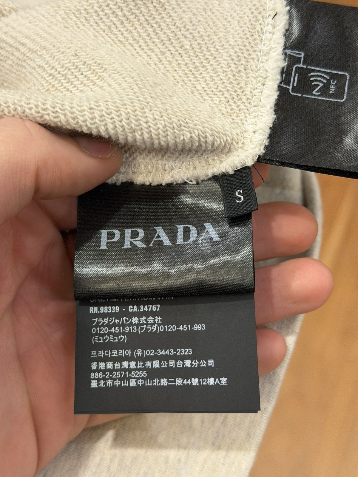 Prada Prada Logo Printed Straight Hem Polo Shirt (Quarter Zip) Size US S / EU 44-46 / 1 - 6 Thumbnail