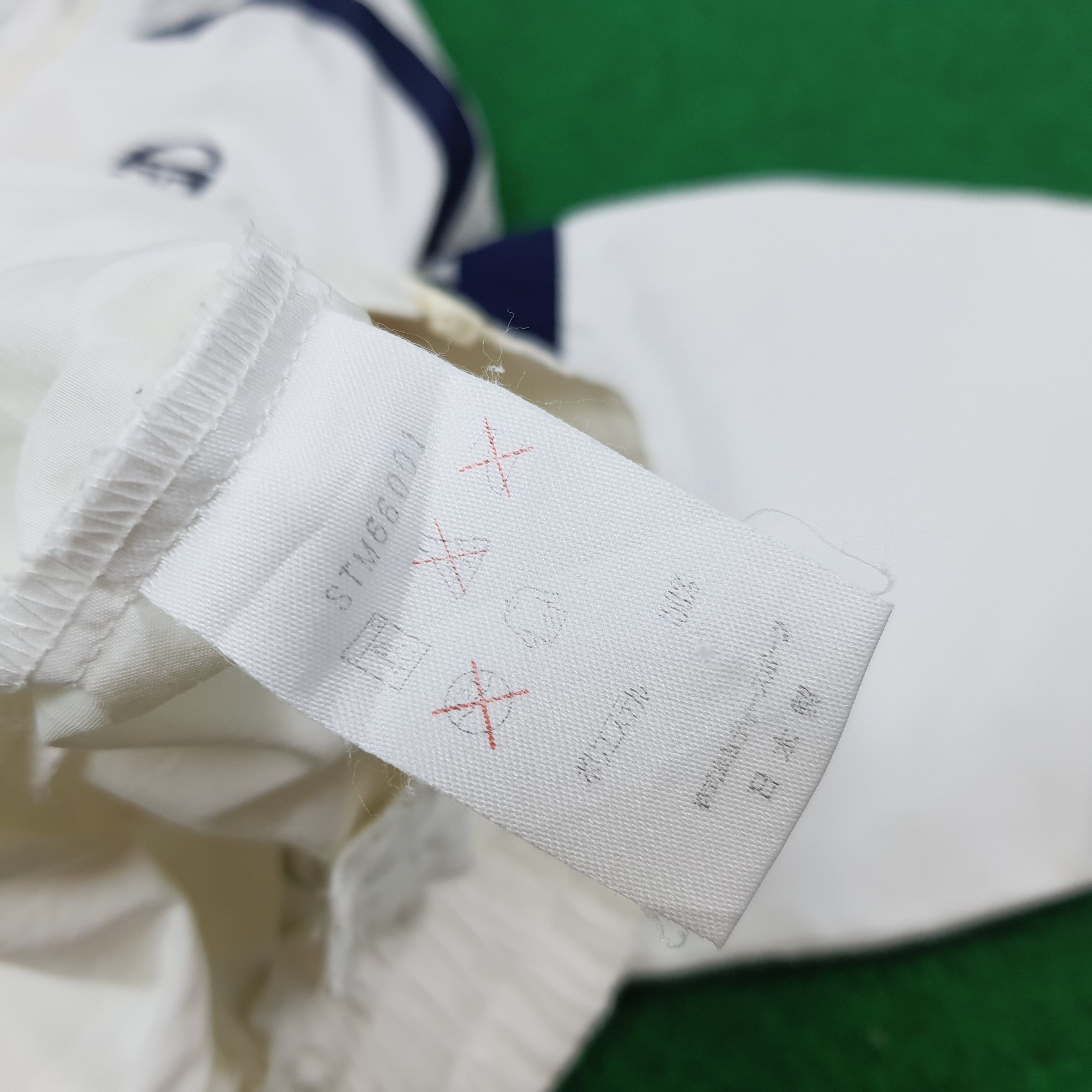 Sergio Tacchini × Vintage Vintage Sergio Tacchini Designer Jacket C221N27 Size US L / EU 52-54 / 3 - 7 Thumbnail