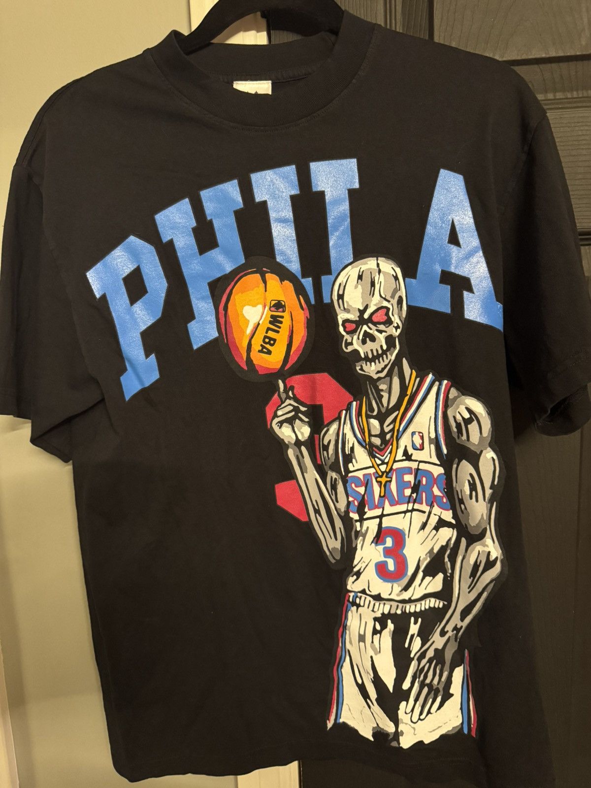 Warren Lotas ‘Philadelphia Sixers’ T Shirt - Size S