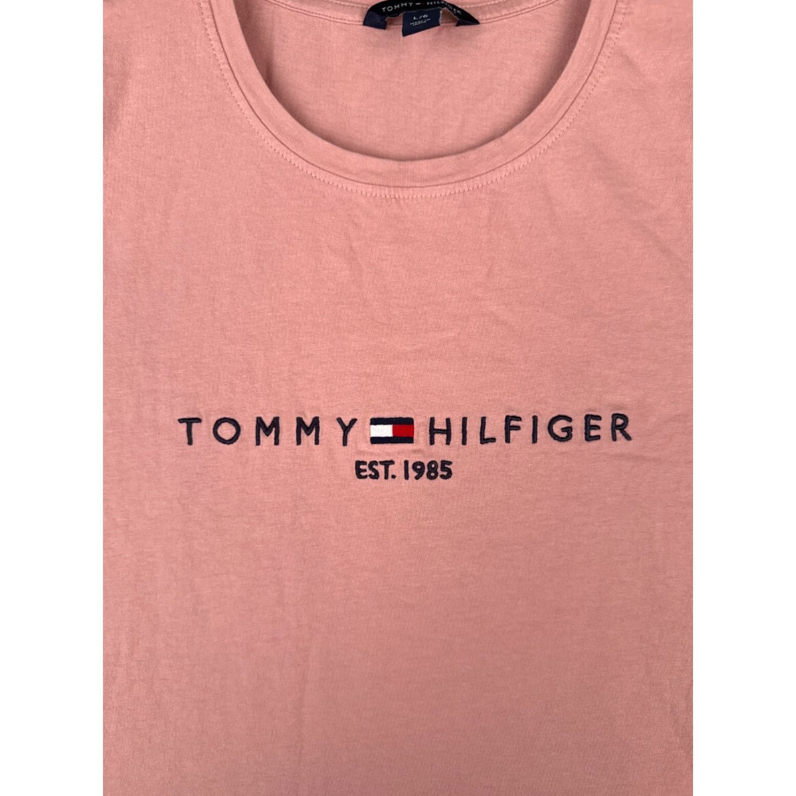 Tommy Hilfiger VINTAGE Tommy Hilfiger Shirt Womens L Pink Crew Neck Cotton Jersey Short Sleeve Logo All Seasons 90s Womens Size L / US 10 / IT 46 - 6 Thumbnail