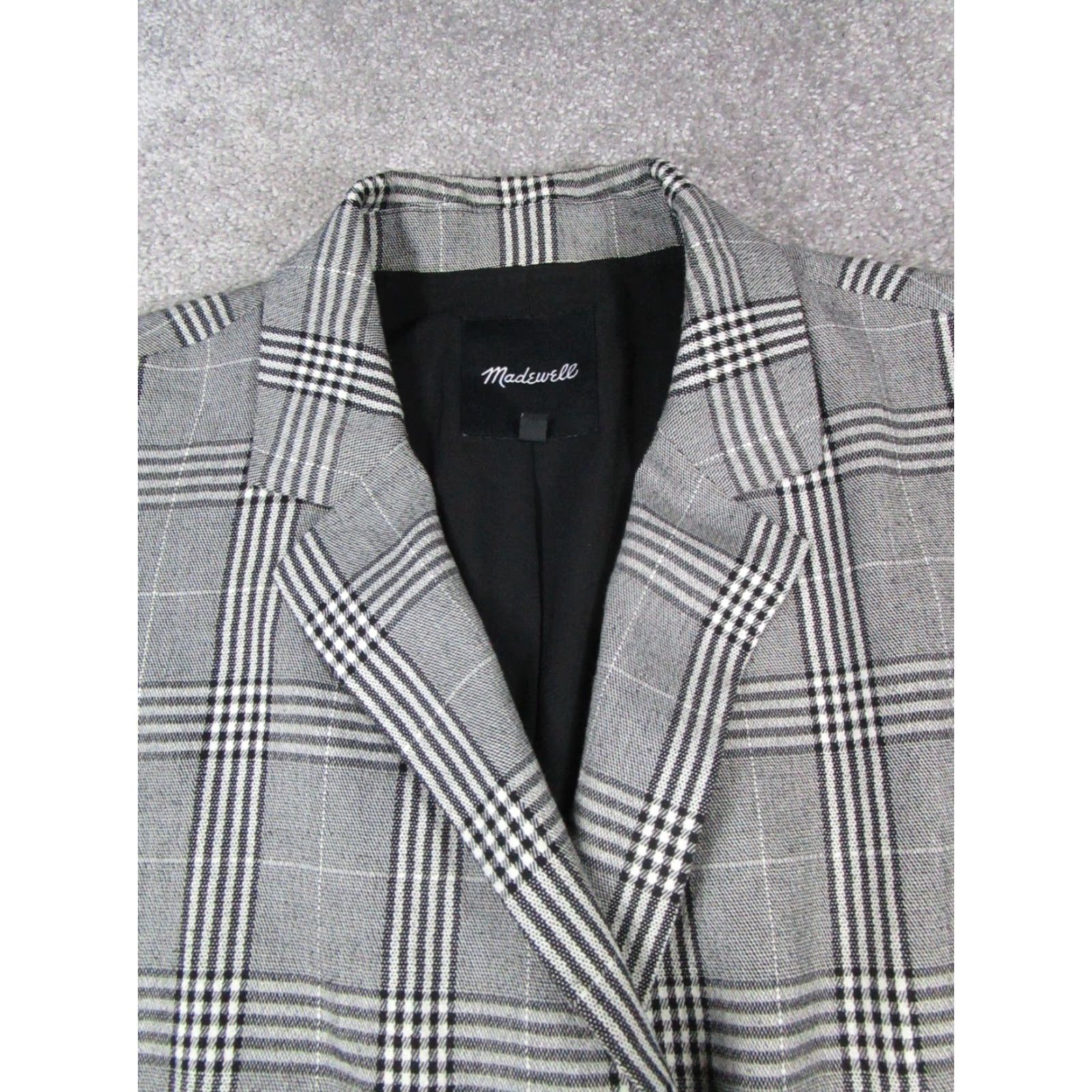 Madewell Madewell Coat Womens Medium Gray Black Plaid Pea Coat Long Sleeve Button Mid-Length Polyester Lining Regular Size M Jacket/Coat Category: Coat Size M / US 6-8 / IT 42-44 - 2 Thumbnail