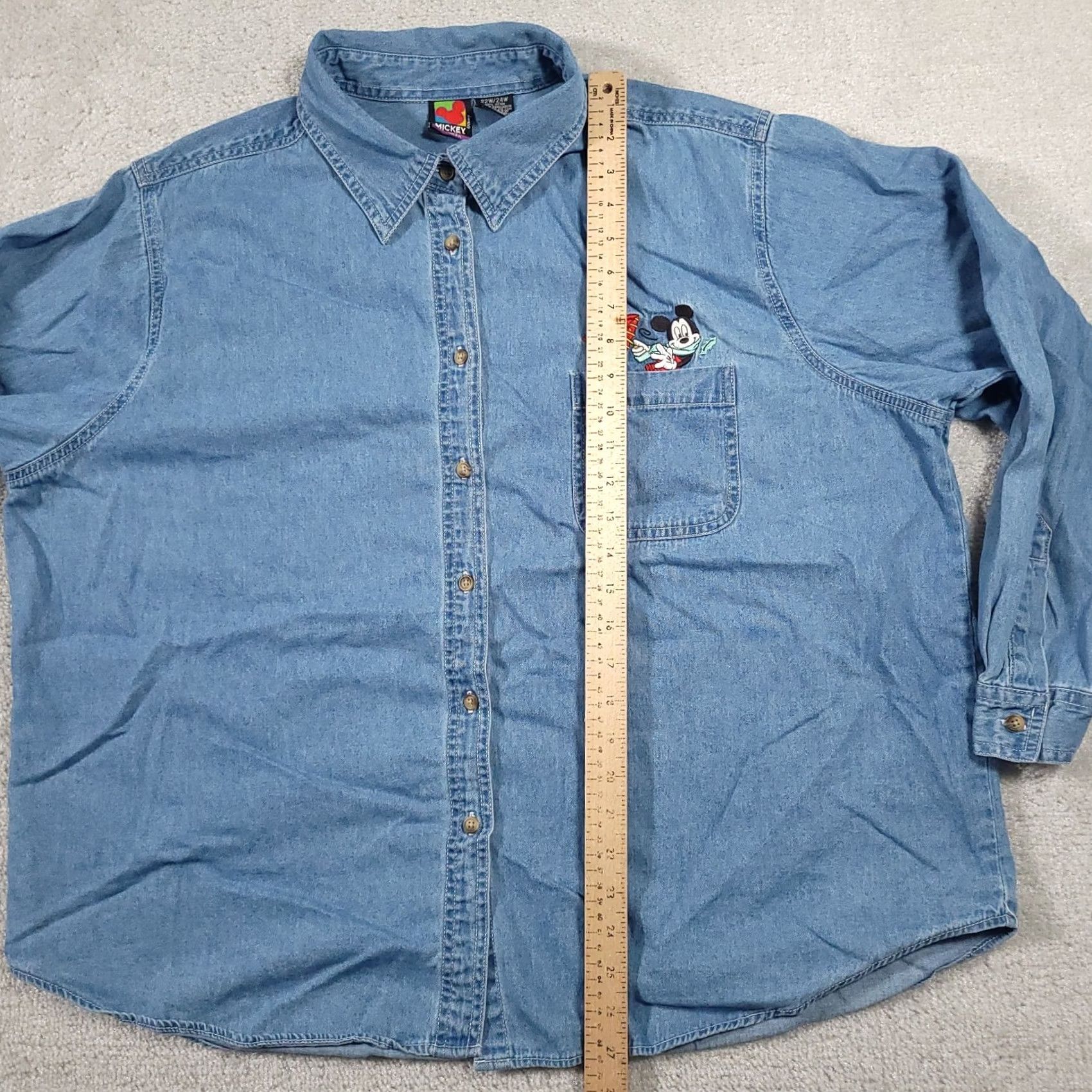 Mickey Unlimited VINTAGE Mickey Unlimited Shirt Denim Button Up Embroidered Pocket 90s Womens 24W Blue Cotton Shirt Women Menstrual? Size 4XL / US 24-26 - 7 Thumbnail