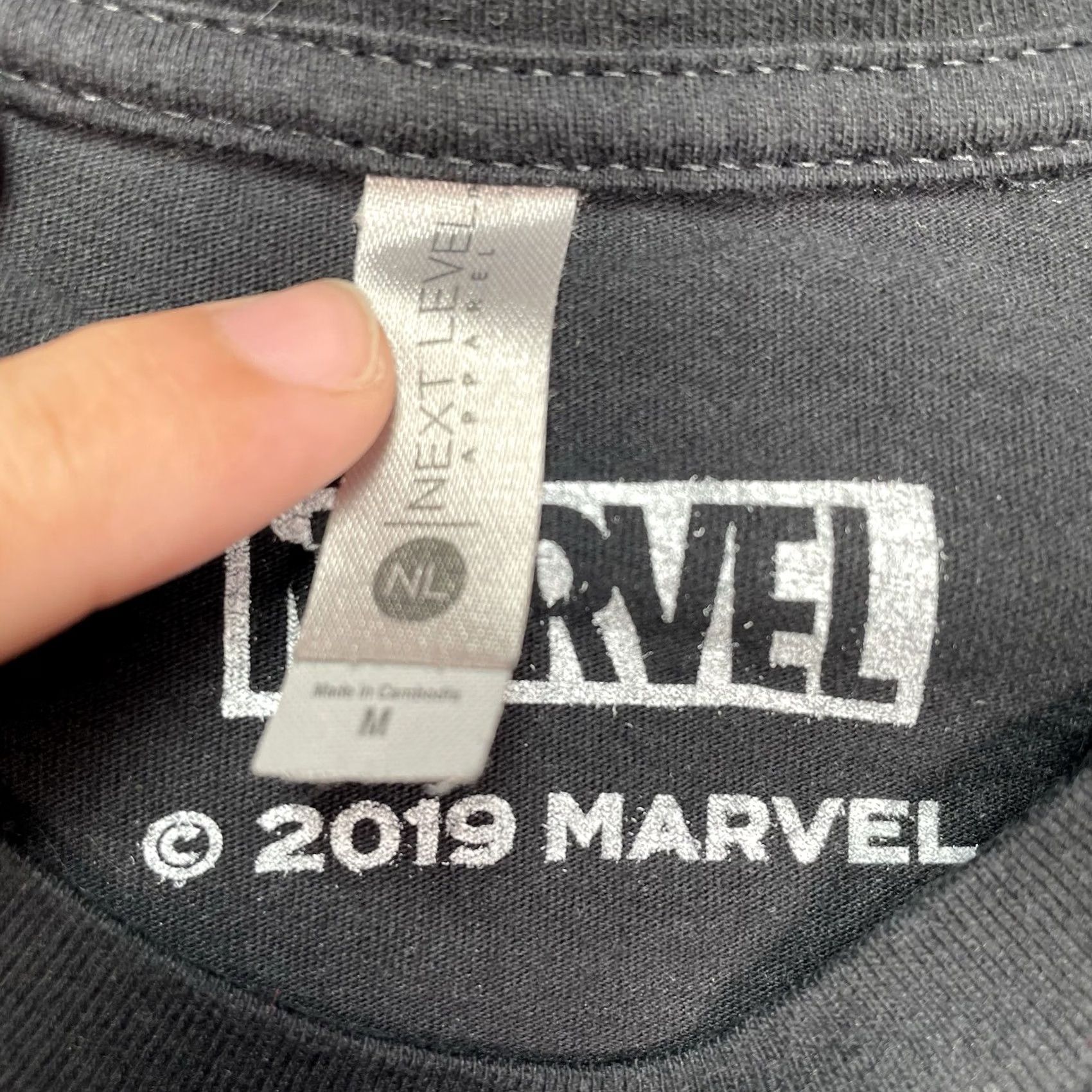 Vintage Marvel Avengers Shirt Men’s Medium 2019 Marvel Dev Team Game Tee Staff Crew Black M Mens T-Shirt Size US M / EU 48-50 / 2 - 3 Thumbnail