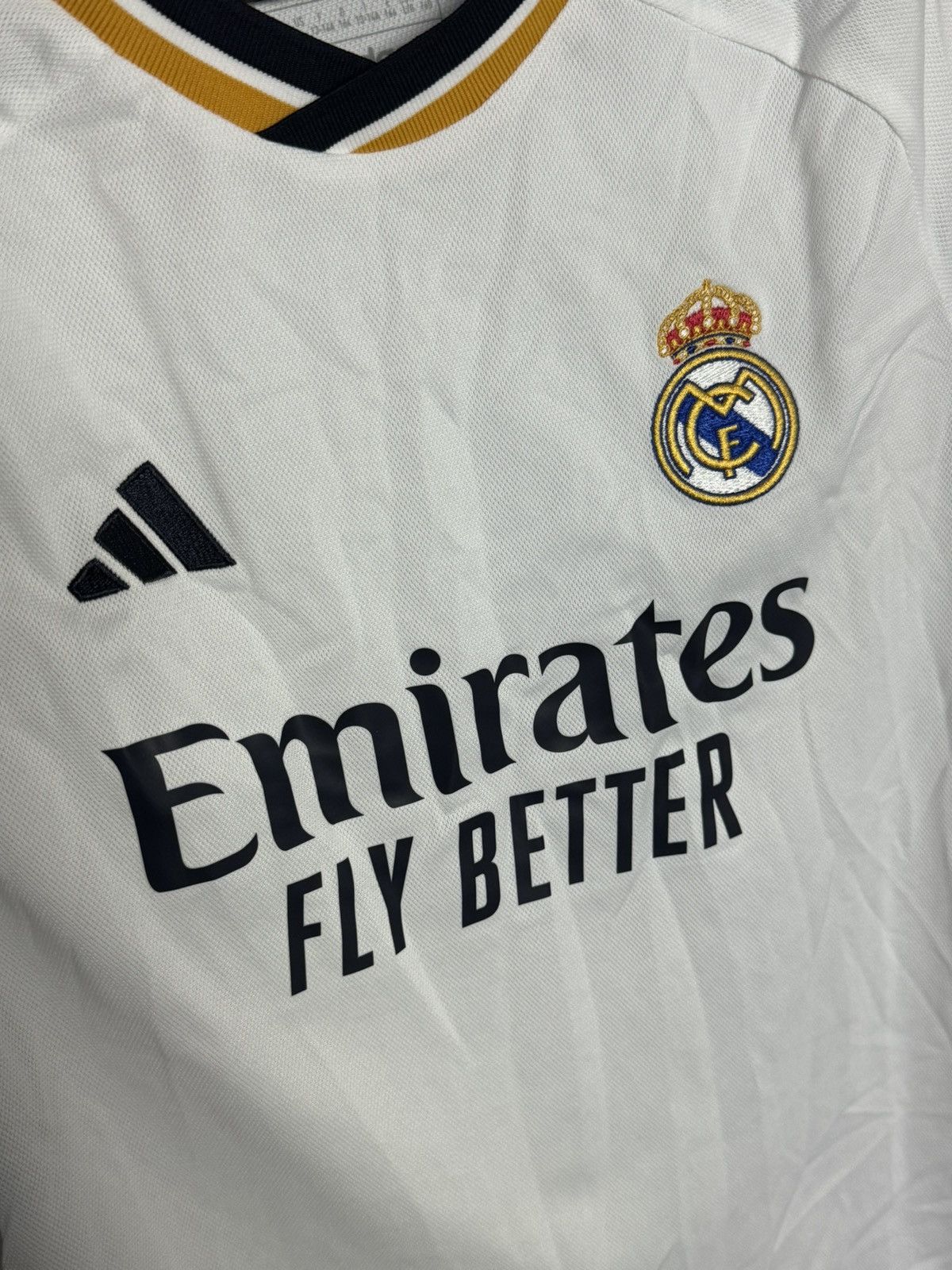 Adidas KIDS New Real Madrid 23/24 Home Football Jersey T-Shirt Size US XS / EU 42 / 0 - 3 Thumbnail