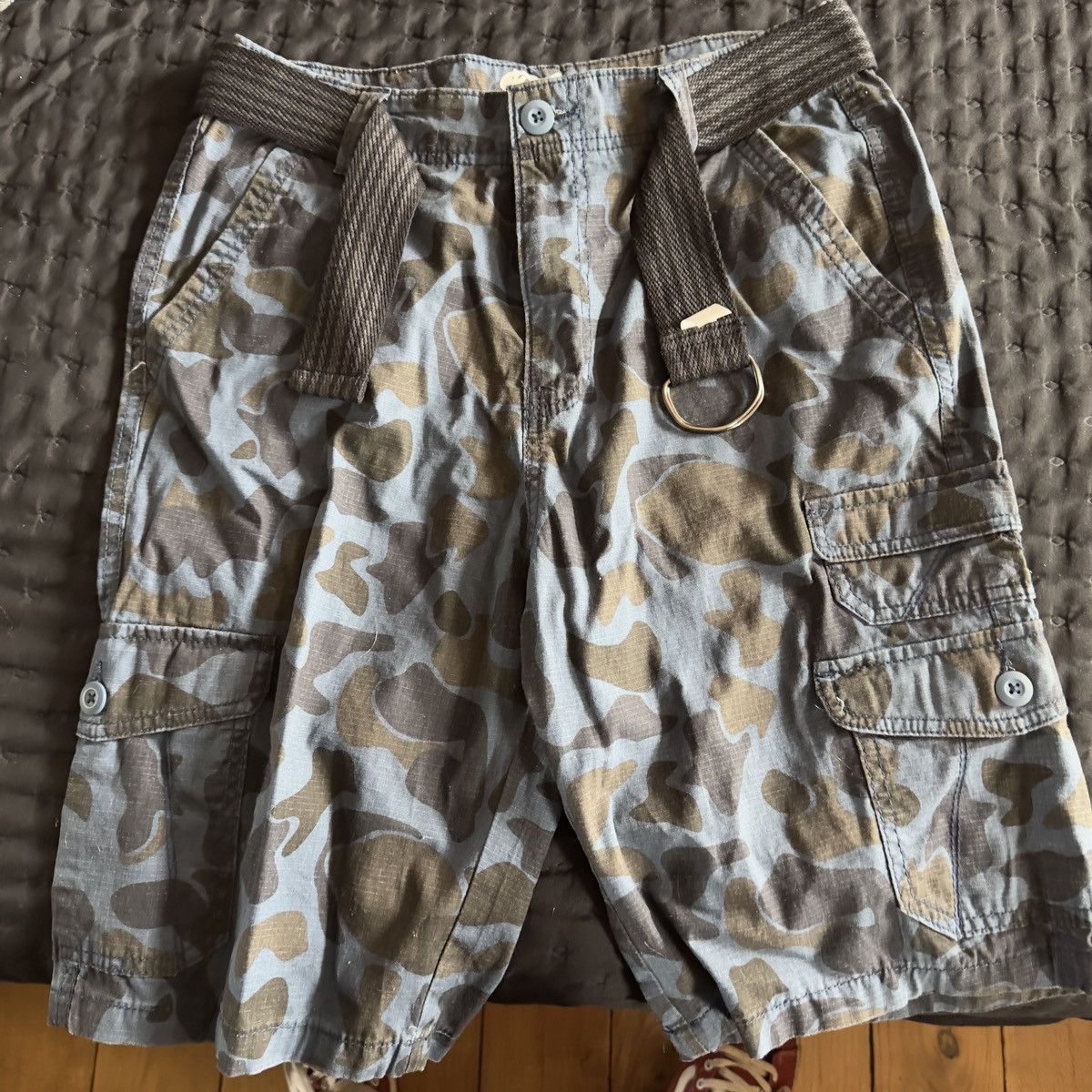 Other Y2K Vintage Camo Cargo Shorts Size US 29 - 1 Thumbnail
