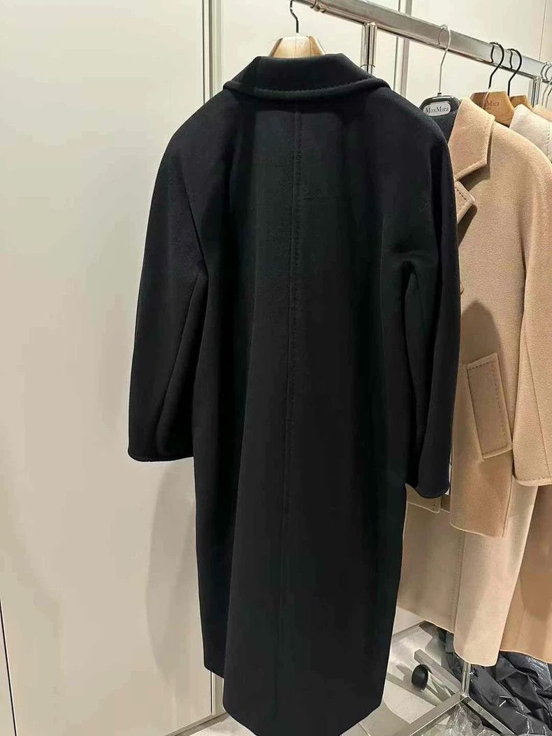 Max Mara Max Mara Long black coat Size M / US 6-8 / IT 42-44 - 2 Thumbnail