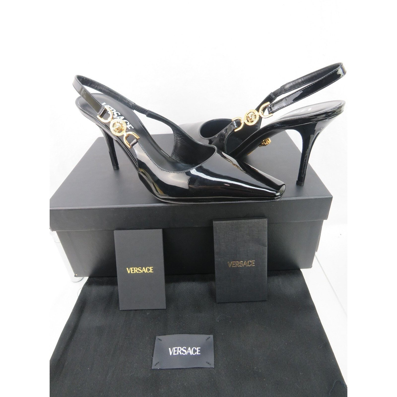 Versace VERSACE BLACK PATENT LEATHER GOLD MEDUSA 85 MM PUMPS 39 ITAL Size US 9 / IT 39 - 11 Thumbnail