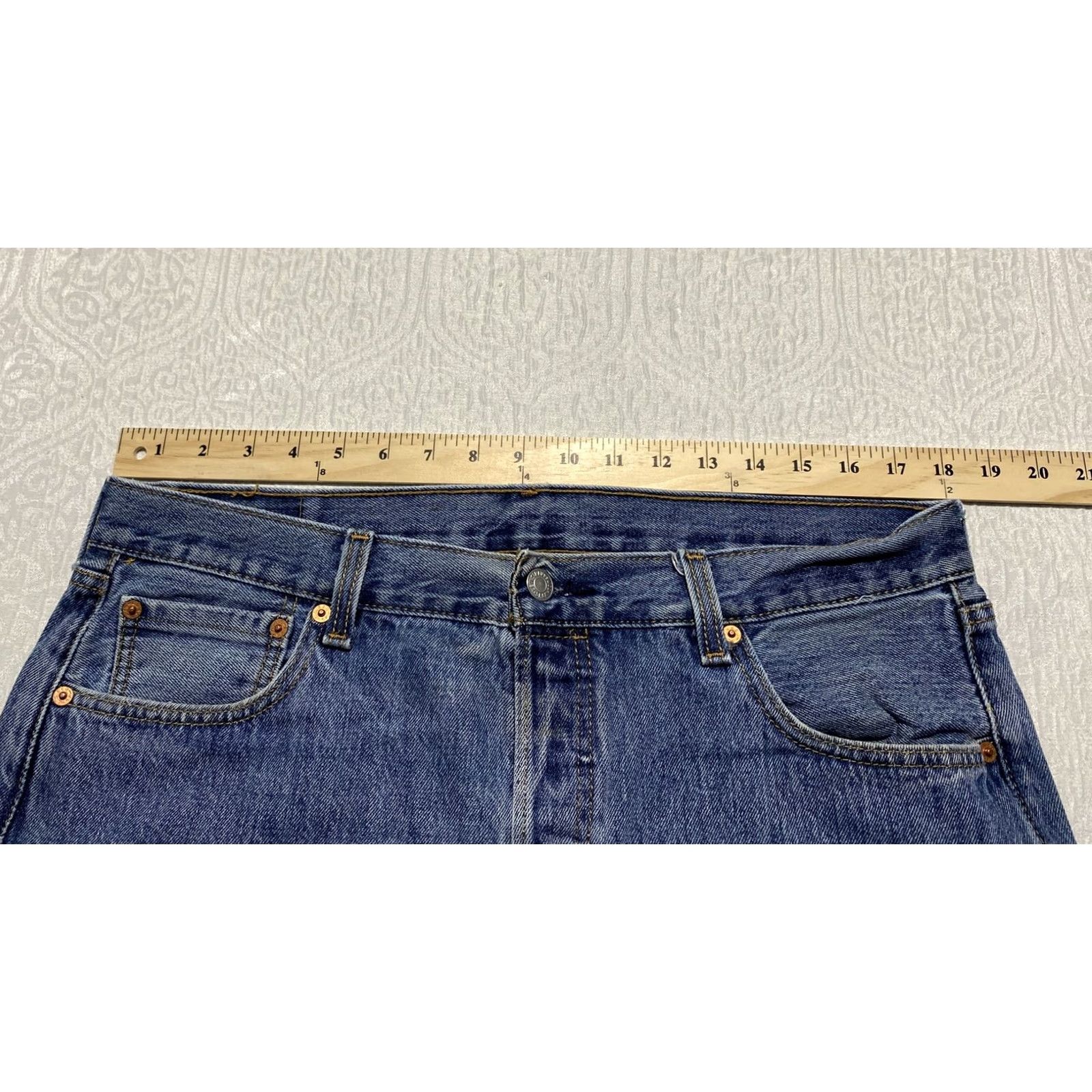 Levi's Levi's 501 Jeans Mens 36x29 Blue Denim Button Fly Straight Leg Classic Fit Size US 36 / EU 52 - 5 Thumbnail