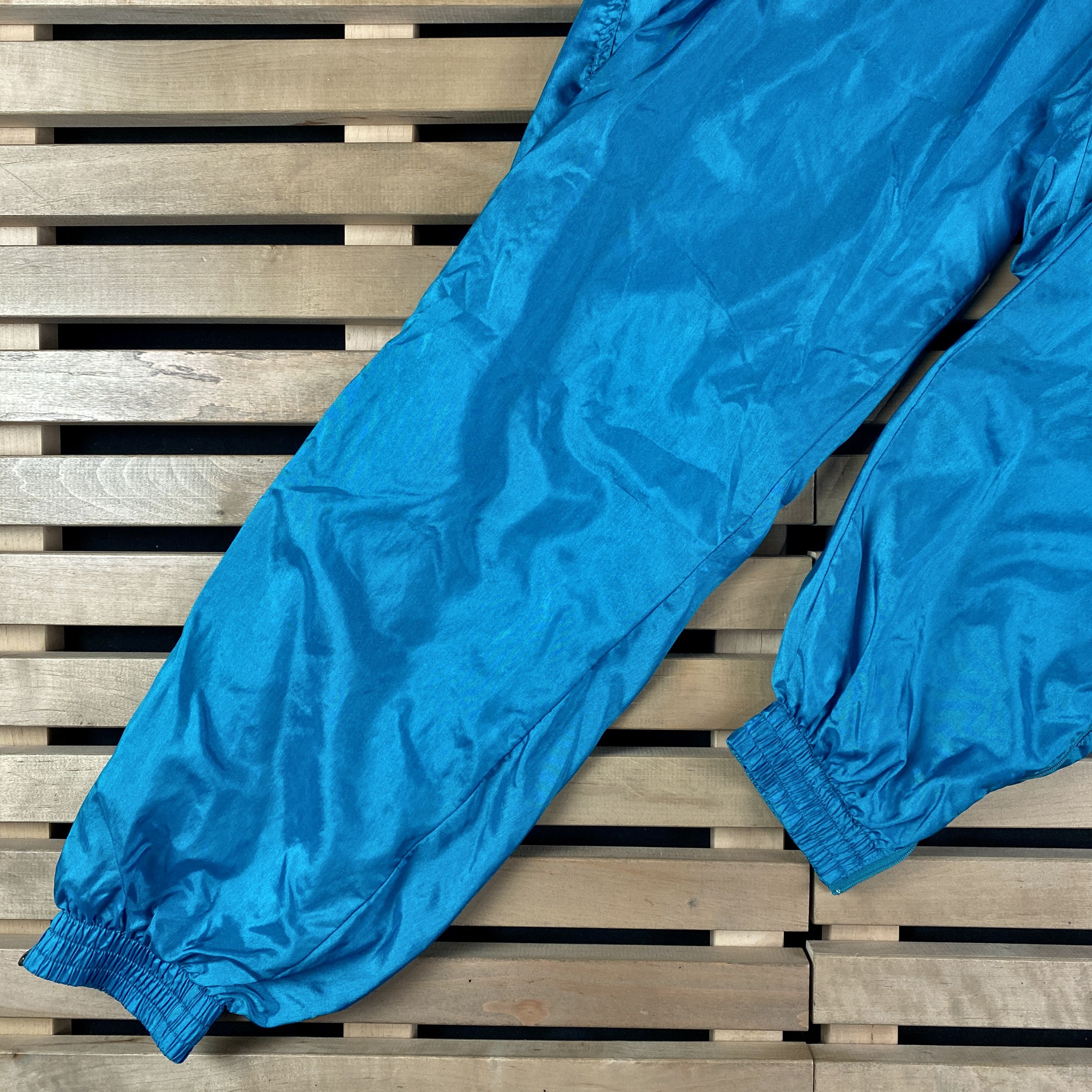 Puma × Vintage Mens Vintage Suit Track Top Puma Size 5 M/L Polyamide Size US 34 / EU 50 - 10 Thumbnail