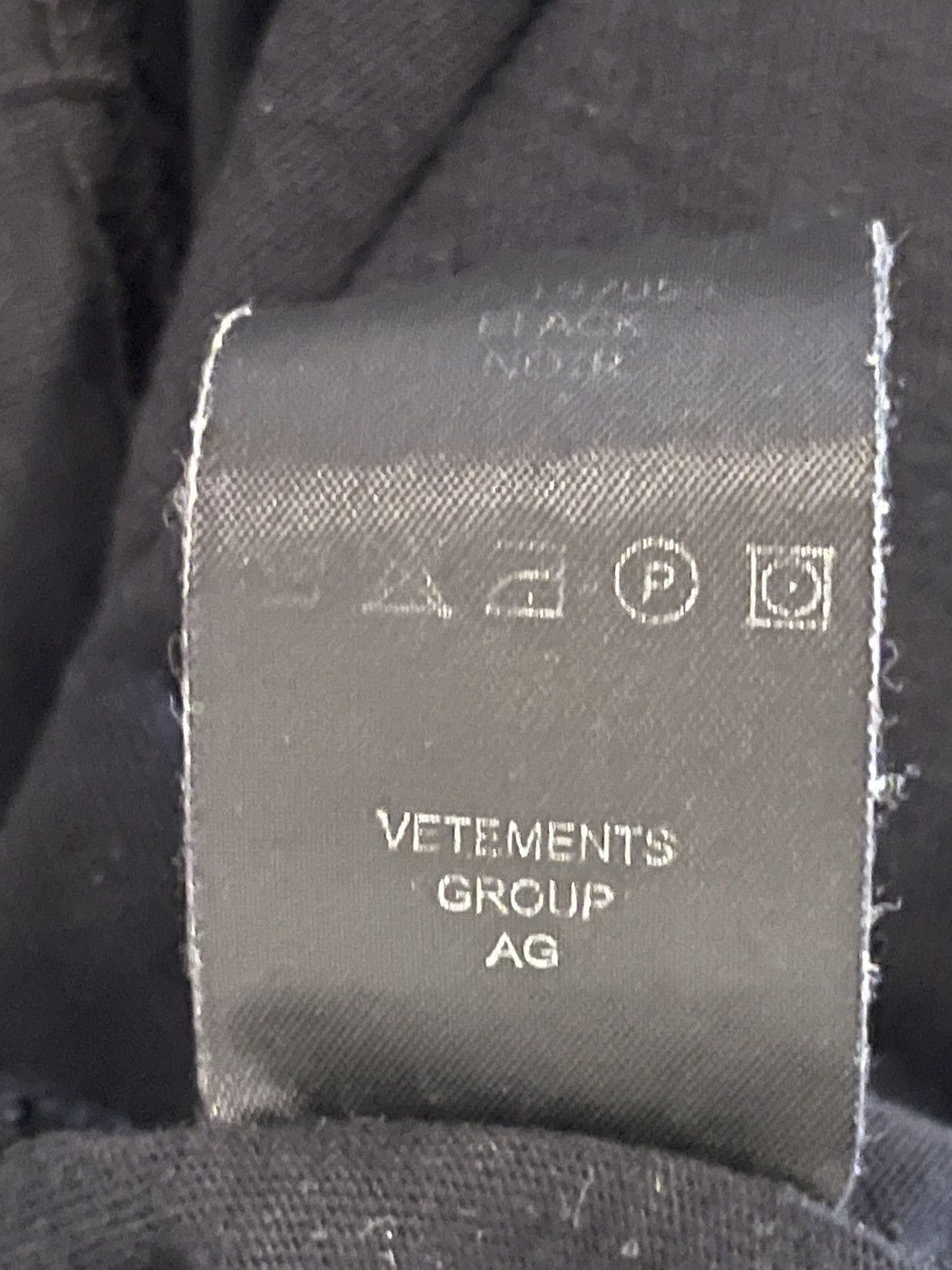 Vetements Vetements Cafe Tokyo Size US S / EU 44-46 / 1 - 3 Thumbnail