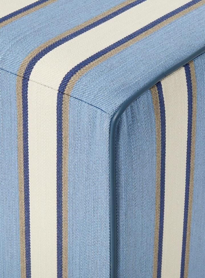 Loro Piana o1srvl11e0526 FAP5819 Size: OS / Cube Pouf Dehors Cap Ferrat Size ONE SIZE - 4 Thumbnail