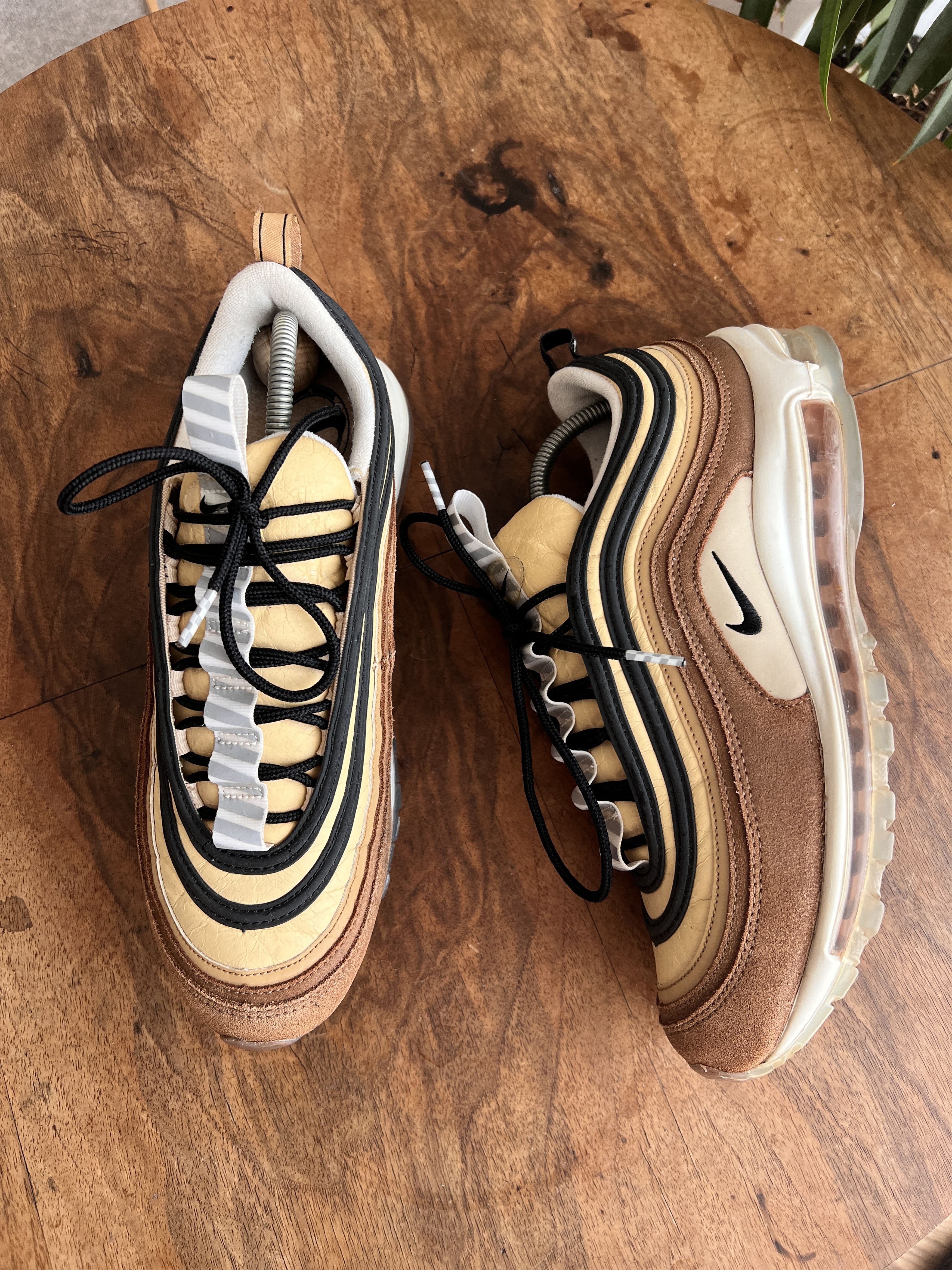Nike Crazy! Nike Air Max 97 Barcode sneakers Elemental Gold shoes Size US 10.5 / EU 43-44 - 11 Thumbnail