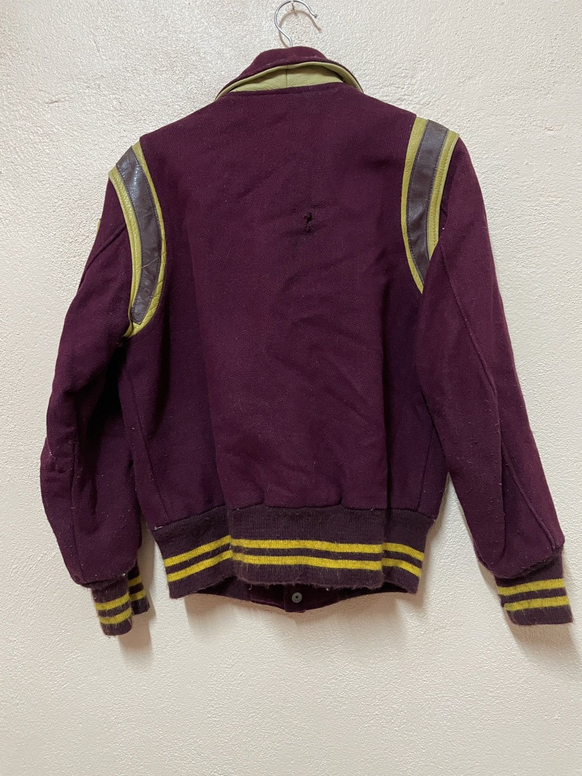 Vintage Vintage 60’s Kaye Bros Varsity Letterman Jacket Distressed Size US S / EU 44-46 / 1 - 6 Thumbnail