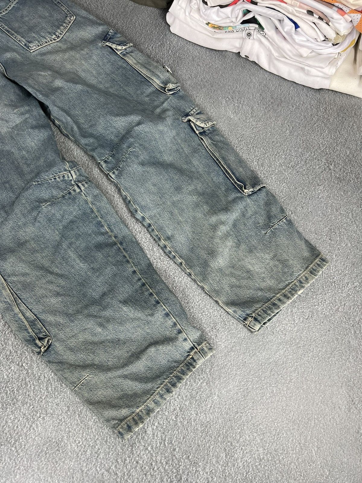 Japanese Brand Vintage Y2K Baggy Light Wash Skater Cargo Denim Jeans! Size 30" / US 8 / IT 44 - 9 Thumbnail