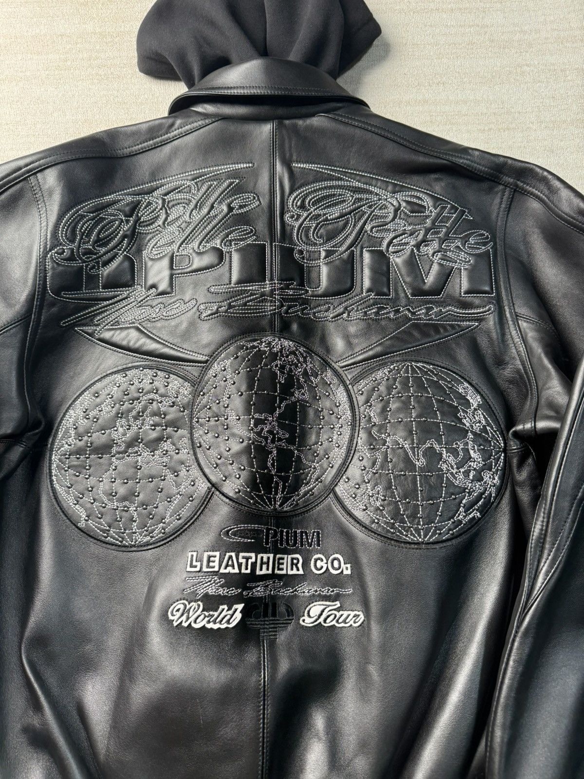 Pelle Pelle Opium 3 globe jacket Size US L / EU 52-54 / 3 - 2 Thumbnail