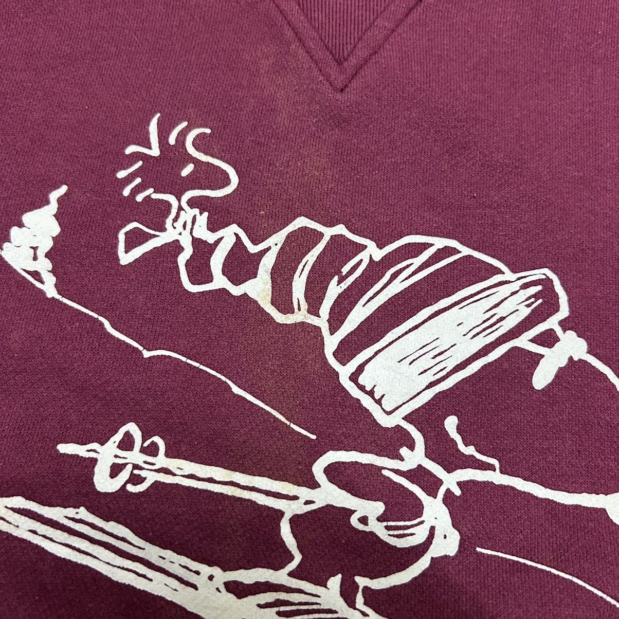 Vintage Vintage 90's Peanuts Skiing Snoopy Crewneck Sweatshirt Size US L / EU 52-54 / 3 - 14 Thumbnail