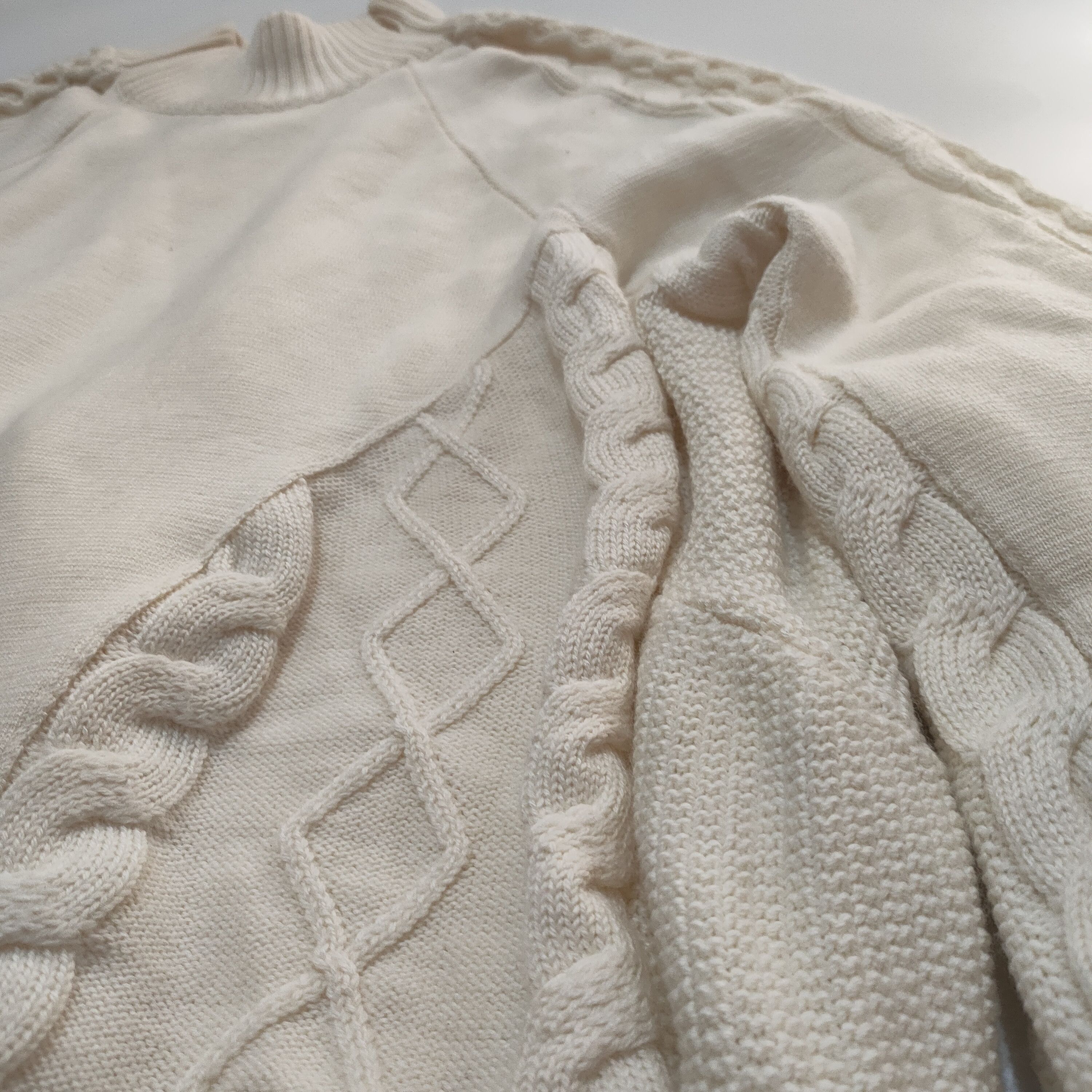 Y/Project NEW Y/PROJECT Oversized Wool Blend Sweater in Cream Size US M / EU 48-50 / 2 - 12 Thumbnail
