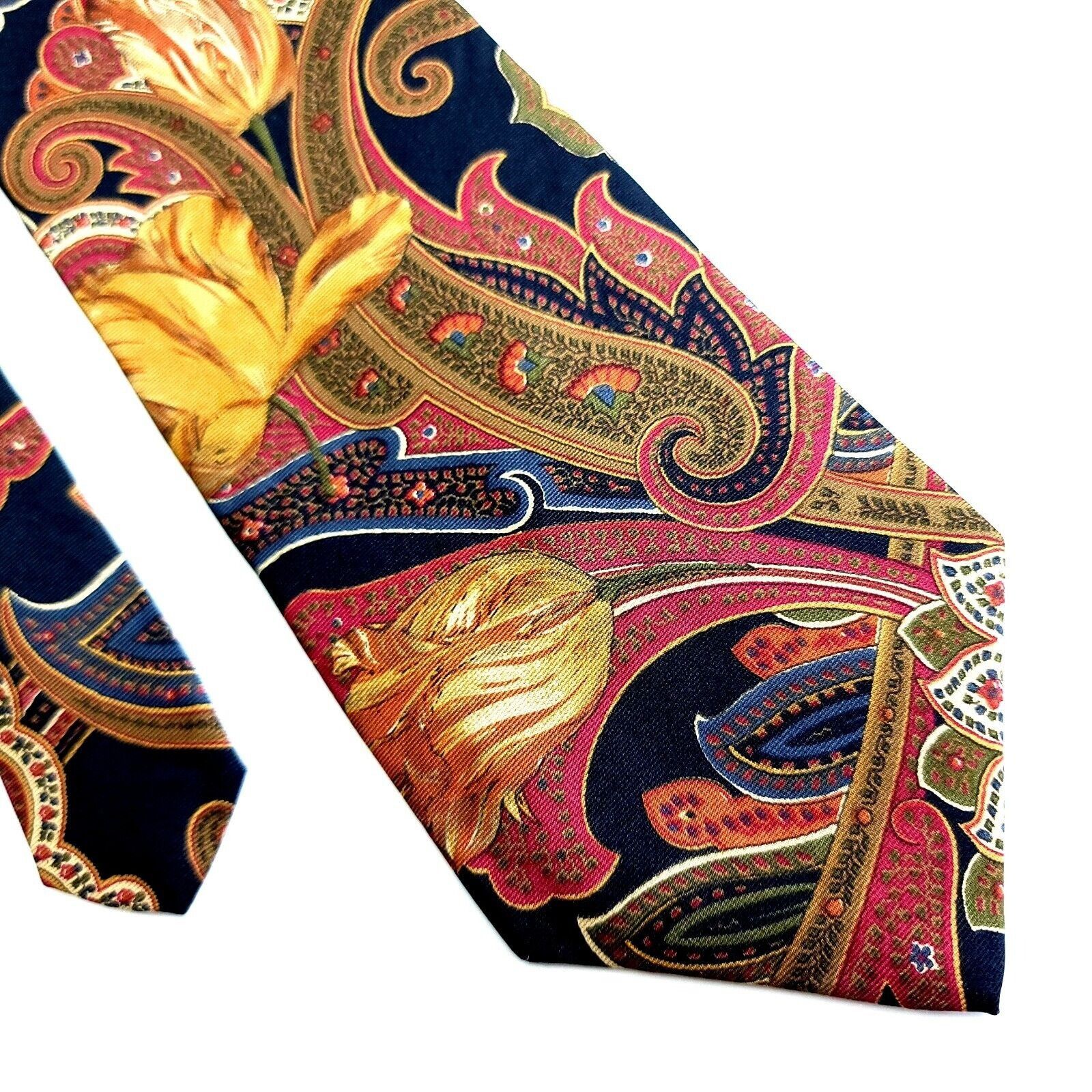 Croft & Barrow Croft & Barrow Floral Print Black Red Green Tan Short Wide S Size ONE SIZE - 1 Thumbnail