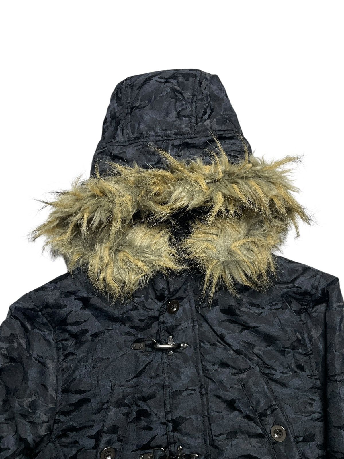 If Six Was Nine 2000’ In The Attic - Apocalypse Fireman Claps Fur Jacket Size US M / EU 48-50 / 2 - 11 Thumbnail