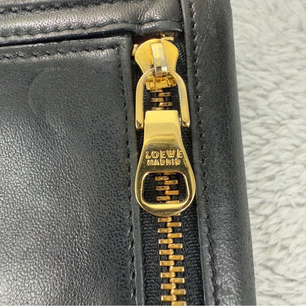 Loewe LOEWE Anagram Leather Long Bifold Wallet Black 100% Authent Size ONE SIZE - 9 Thumbnail