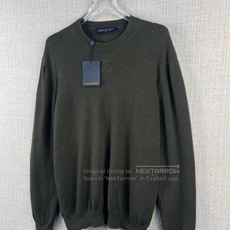 Louis Vuitton Louis Vuitton Embossed logo knit pullover sweater Size US XL / EU 56 / 4 - 2 Thumbnail