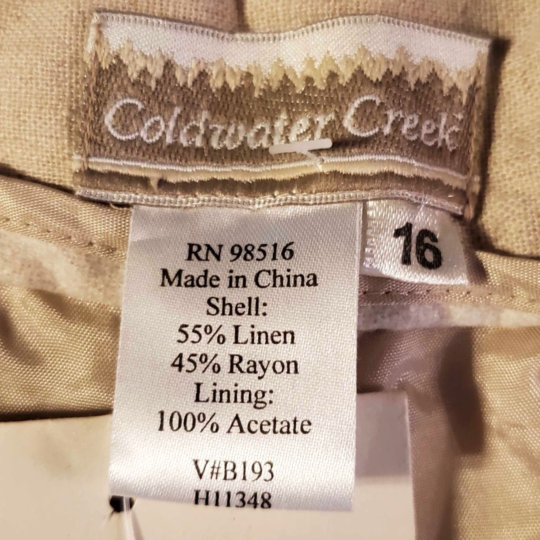 Coldwater Creek COLDWATER CREEK Linen Blend Shorts Bermuda NWT Size 16 Tan Elastic Waist Casual Summer Women's Shorts 16 Size 38" / US 16 / IT 52 - 2 Thumbnail