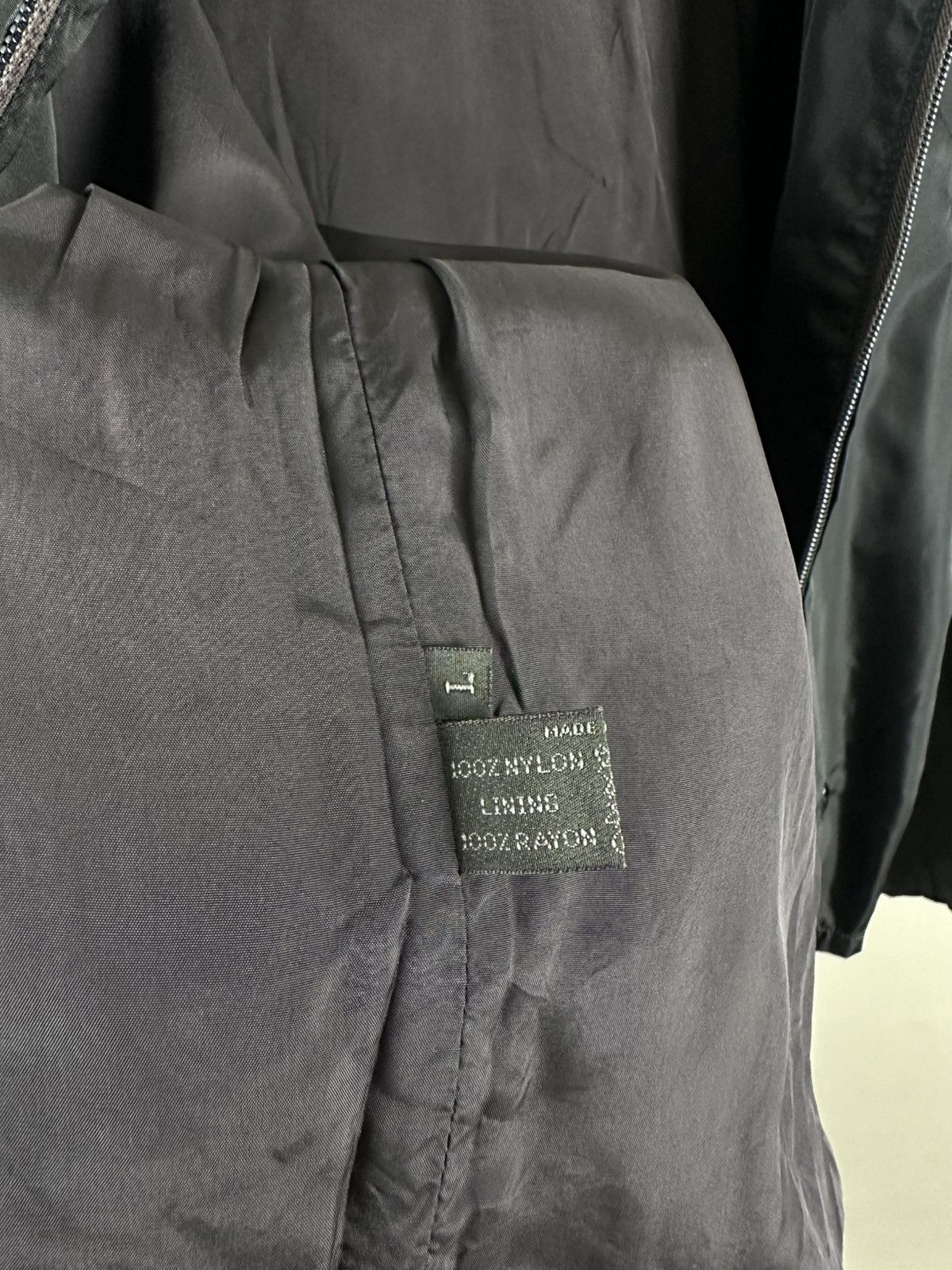 Prada Prada - Vintage - Nylon Zip-Up Jacket in Navy Size US L / EU 52-54 / 3 - 13 Thumbnail