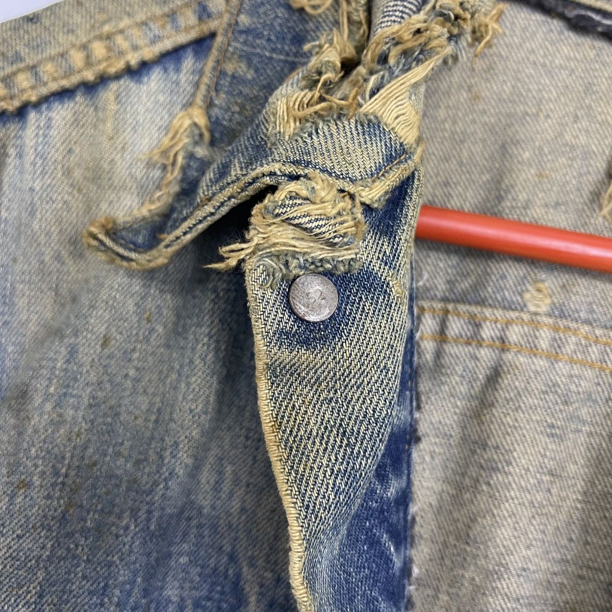 Levi's × Levi's Vintage Clothing 70s Thrased Levi’s Distressed Worn Denim Jacket Size US M / EU 48-50 / 2 - 7 Thumbnail
