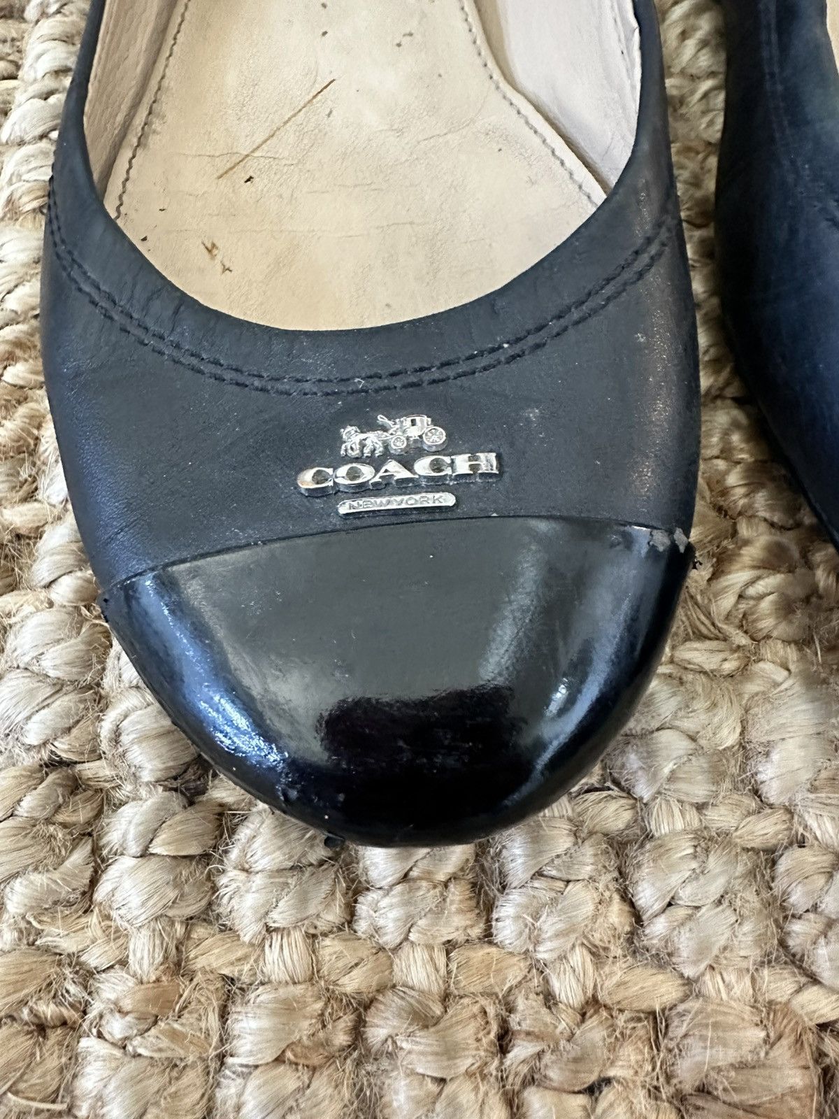 Coach Coach Chelsea Black Leather with Patent Toe Ballet Flats Size US 7 / IT 37 - 12 Thumbnail