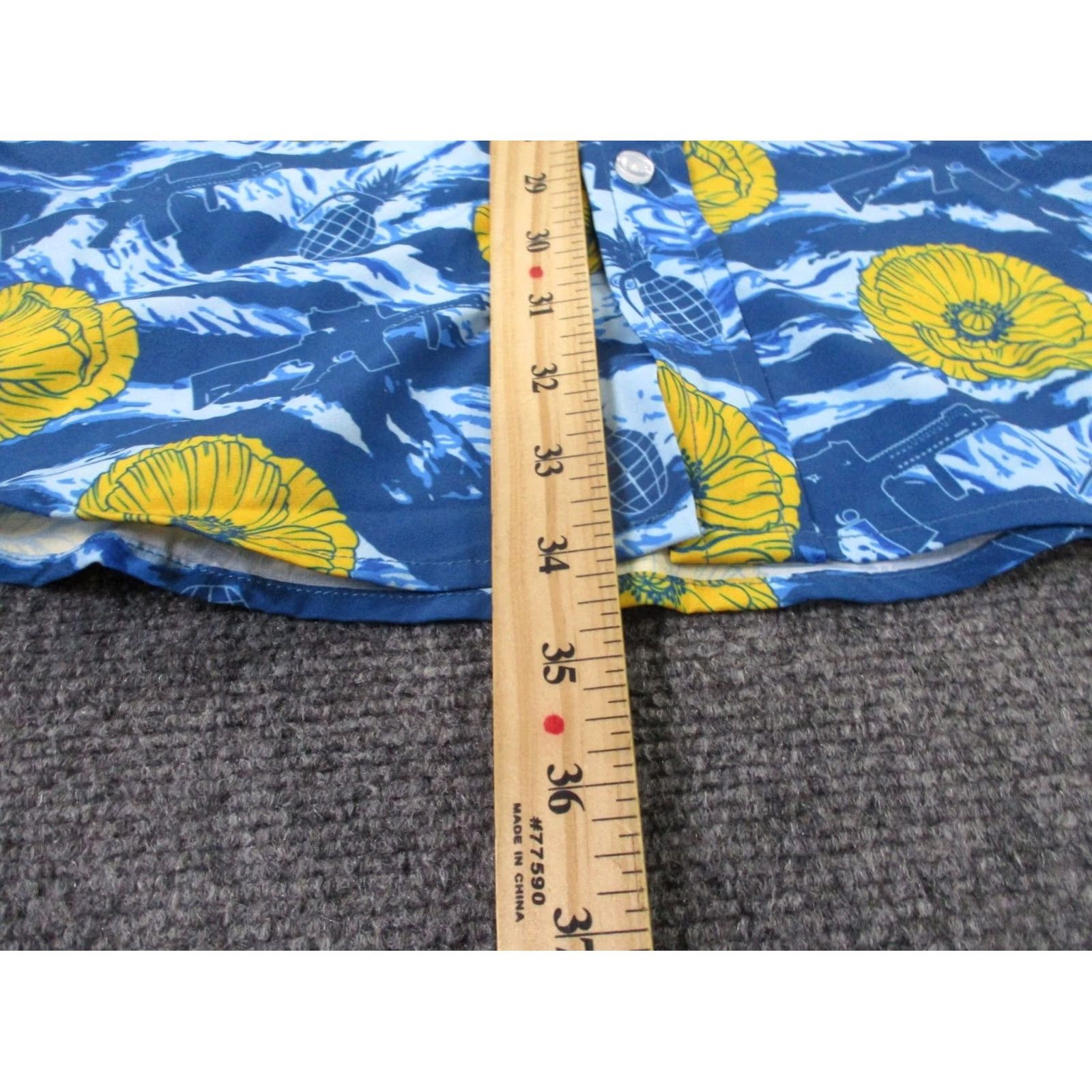Vintage Savage Tacticians Shirt Mens 3XL Blue Floral Hawaiian Button-Up Gear Gun Grenade Beach Size US XXL / EU 58 / 5 - 4 Thumbnail
