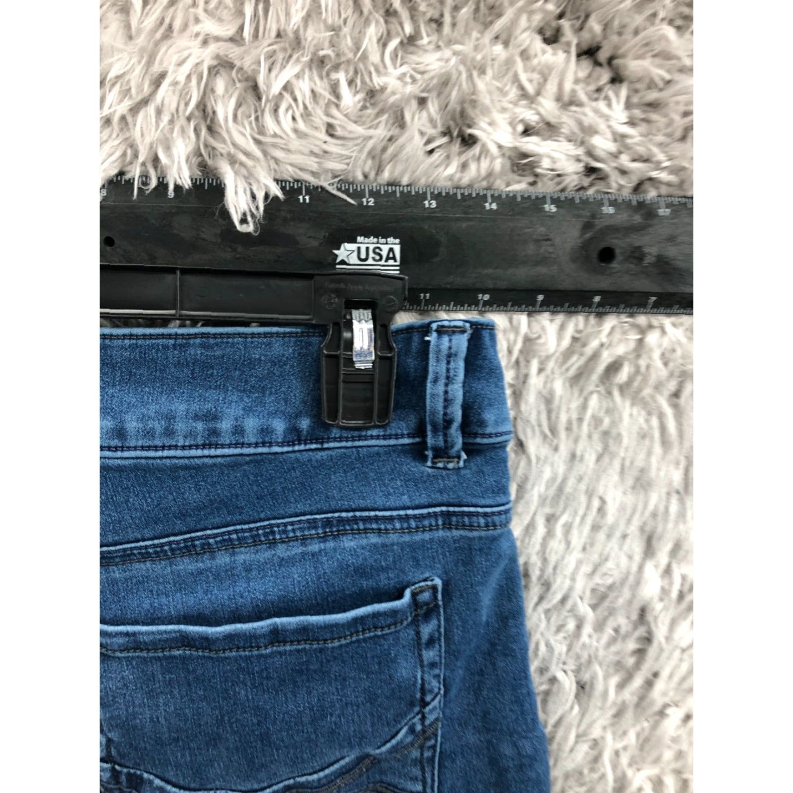 Lee Lee Riders Capri Jeans Womens 12 Medium Wash Blue Denim 5-Pocket Regular Size 34" / US 12 / IT 48 - 6 Thumbnail