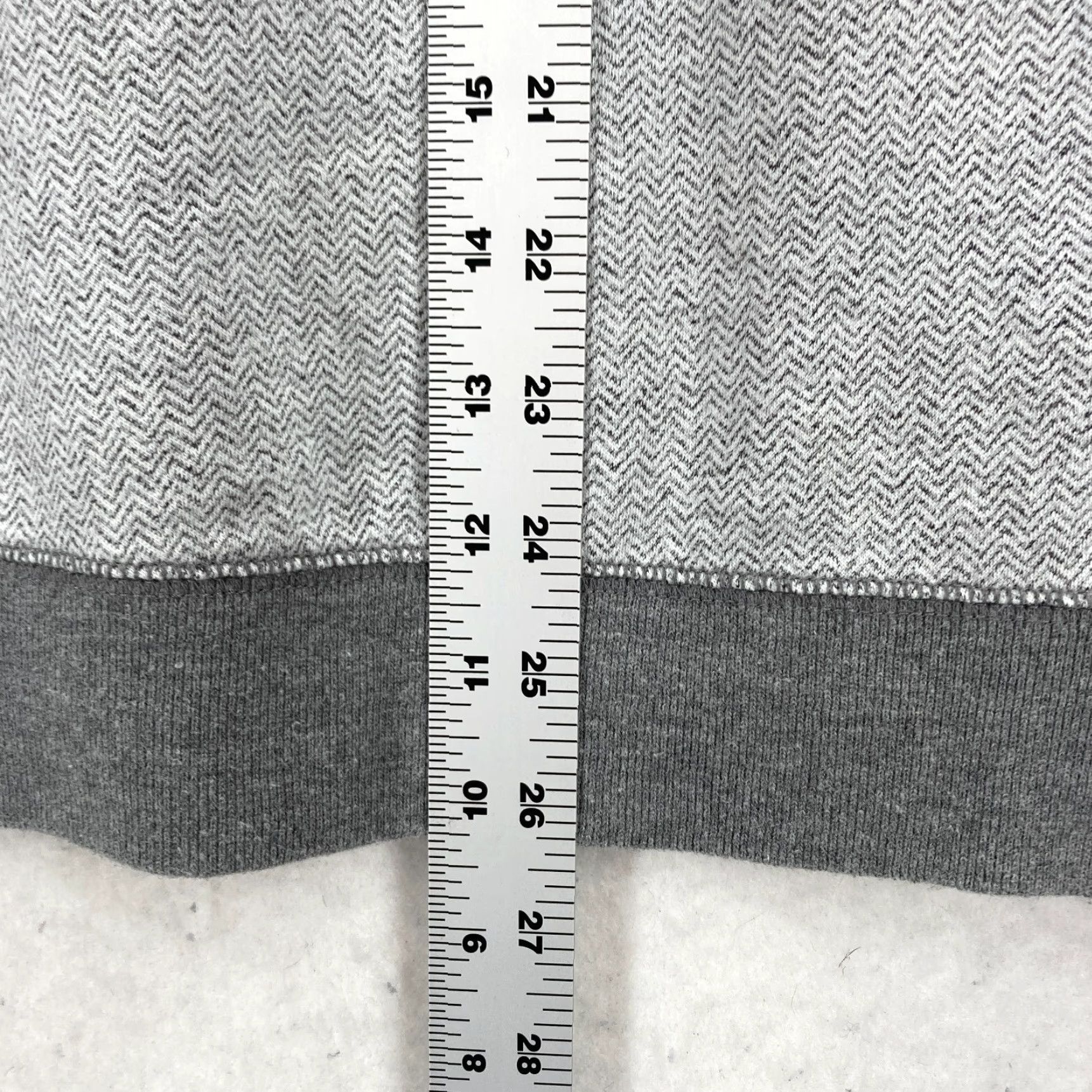 Abercrombie & Fitch Abercrombie & Fitch Muscle Henley Long Sleeve T Shirt Mens M Gray Preppy Size US M / EU 48-50 / 2 - 7 Thumbnail