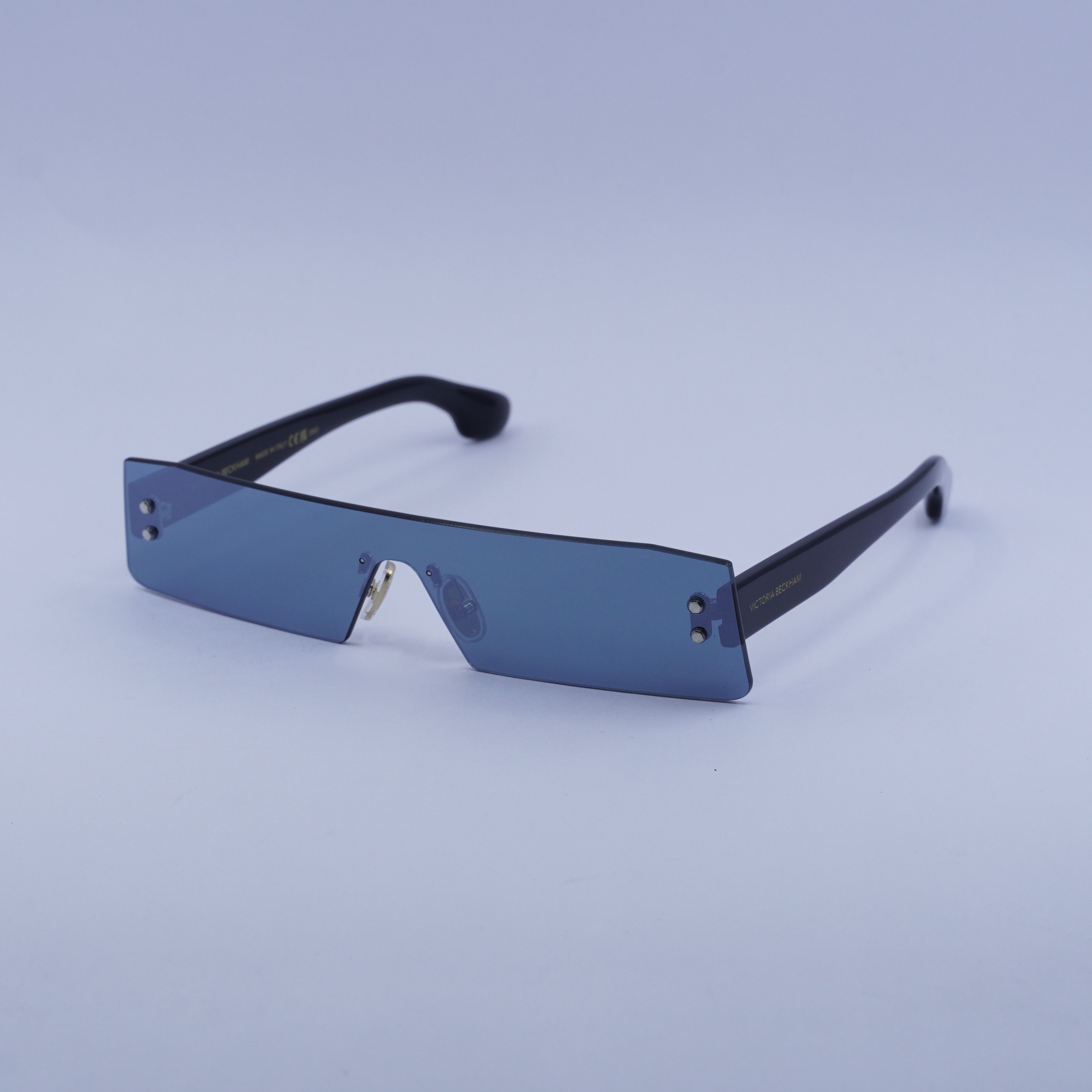 Victoria Beckham Victoria Beckham VB241S 001 Sunglasses  display picture 1