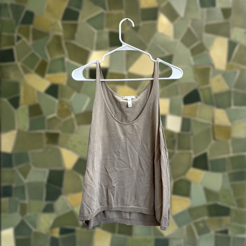 Vintage Leith Womens Tank Top Size XXL Tan Sleeveless Deep Cut Neck Thin Shirt Adult X Large Brown Sleeveless Strap Knit Casual Party/Cocktail Travel Womens Size XXL / US 16-18 / IT 52-54 - 1 Thumbnail