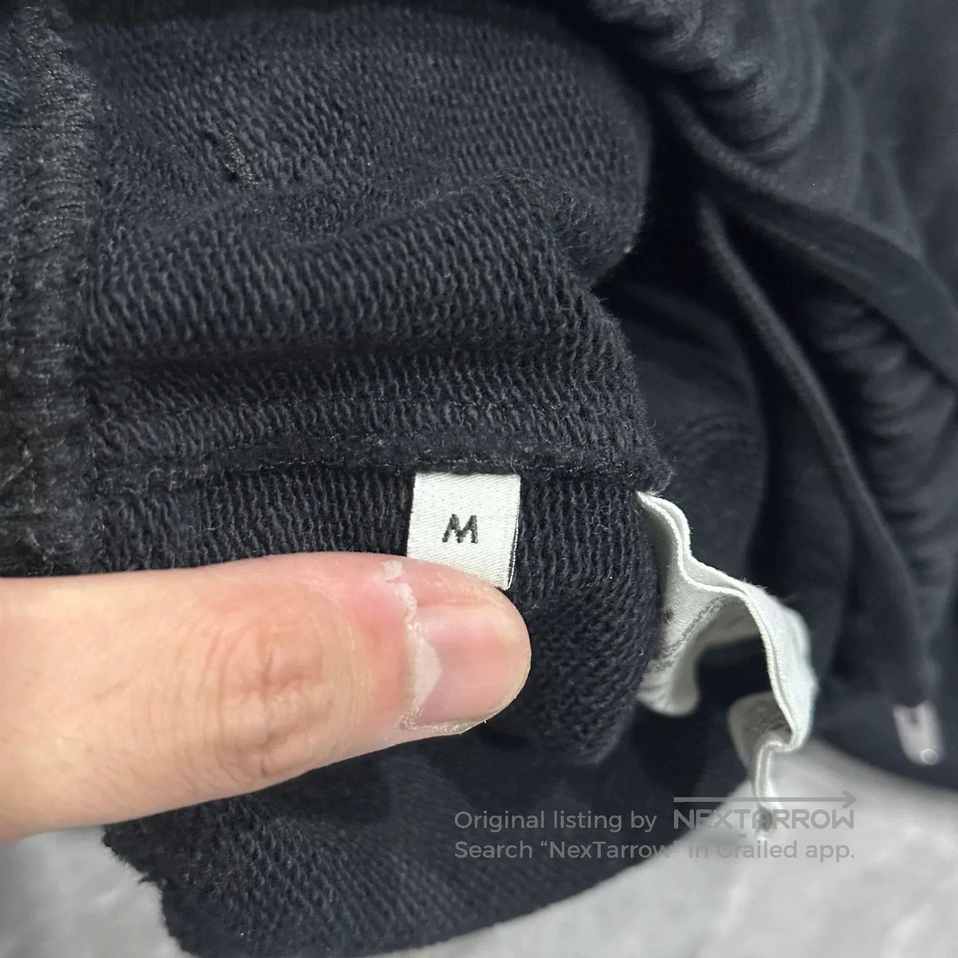 AMI AMI PARIS Black Heart Embroidered Shorts. Size US 28 / EU 44 - 7 Thumbnail